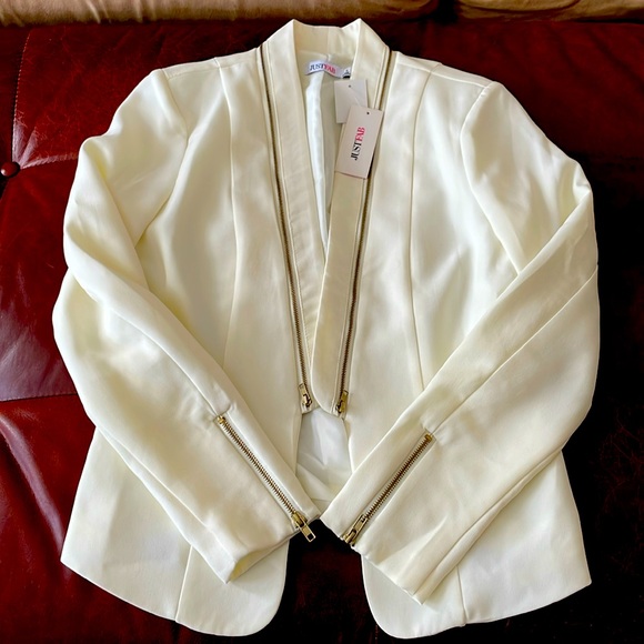JUSTFAB Winter White Short Tuxedo Jacket Ladies M NWT - Picture 1 of 8